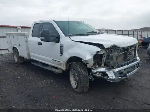 1FD8X3BT0MED61885 2021 FORD F350 - Image 1