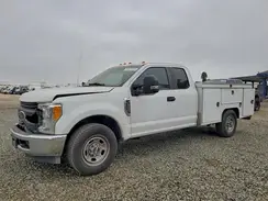 1FD8X3E68HEF24052 2017 FORD F350