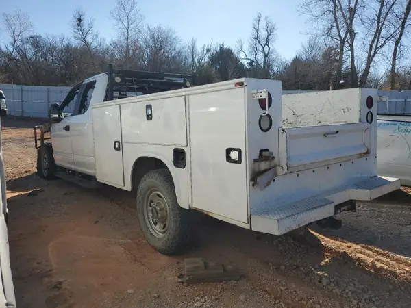 1FD8X3F69KED71445 2019 FORD F350 - Image 2
