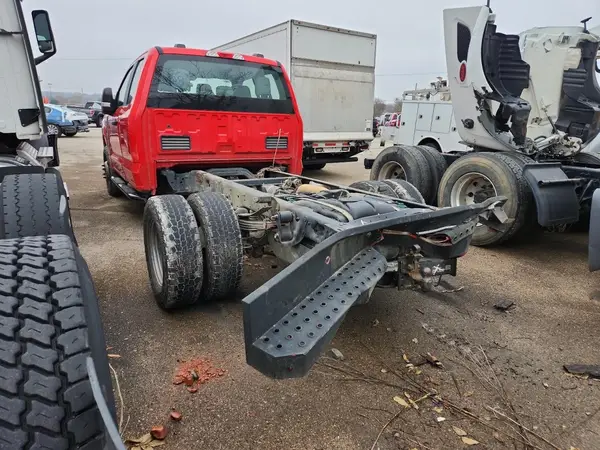 1FD8X3GN5PEC31910 2023 FORD F350 - Image 2