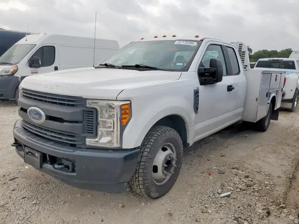 1FD8X3GT9HEE06014 2017 FORD F350 - Image 1