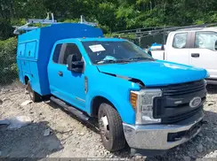 1FD8X3GT9JEC29048 2018 FORD F350