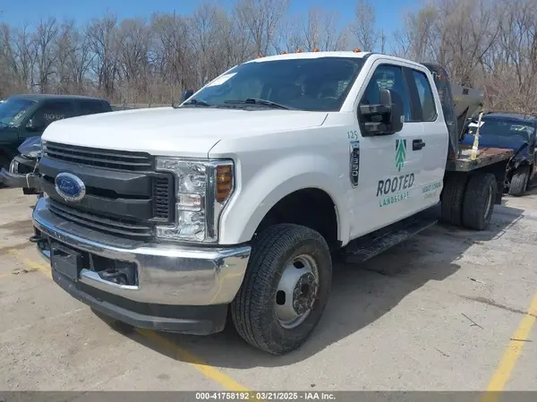 1FD8X3H62KEE03133 2019 FORD F350 - Image 2