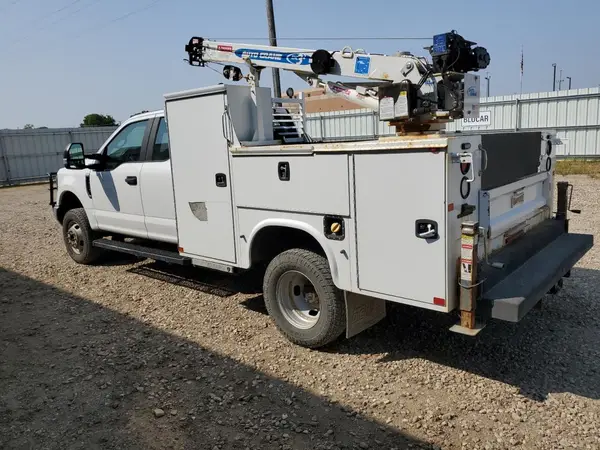 1FD8X3H68KEF85629 2019 FORD F350 - Image 2