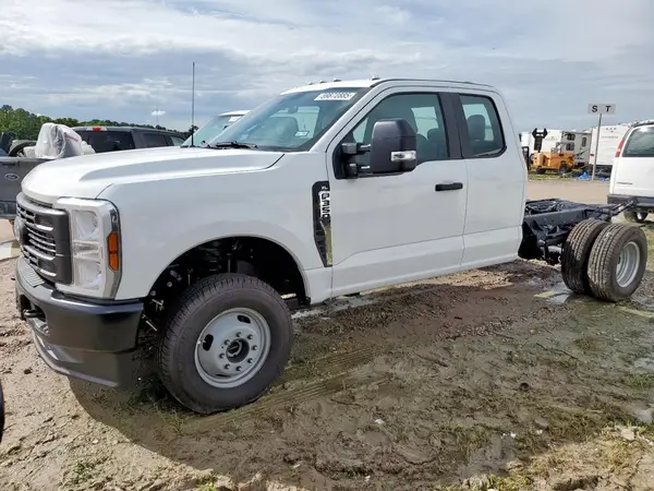 1FD8X3HN3SEC33324 2025 FORD F350 - Image 1