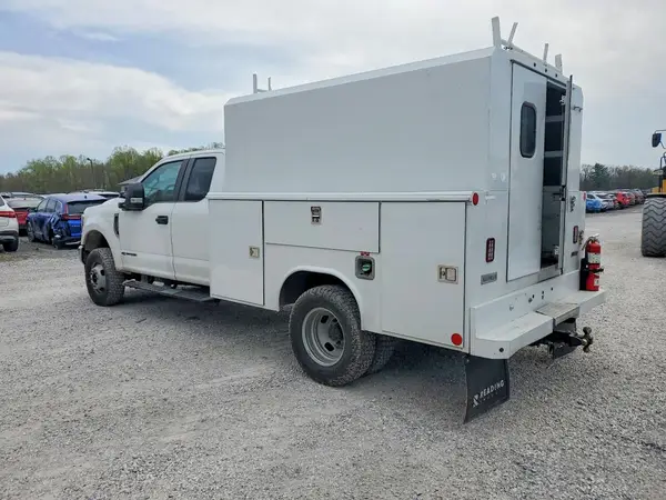 1FD8X3HT0NEC96058 2022 FORD F350 - Image 2