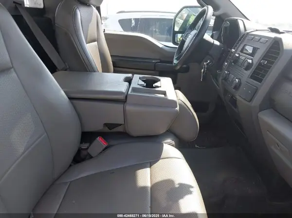 1FDBF2A60HEC99876 2017 FORD F250 - Image 1