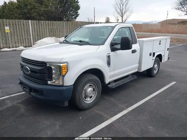 1FDBF2A60HED72695 2017 FORD F250 - Image 2