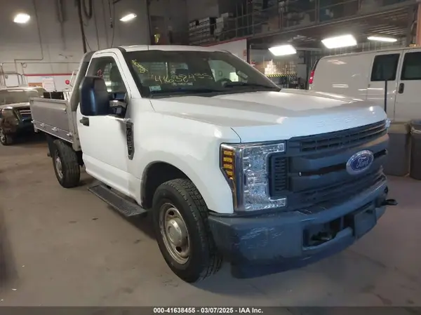 1FDBF2A60JEC26884 2018 FORD F250 - Image 1