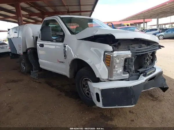 1FDBF2A60KEE59343 2019 FORD F250 - Image 1
