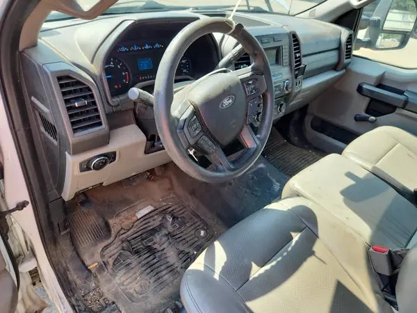 1FDBF2A61HEB81268 2017 FORD F250 - Image 8