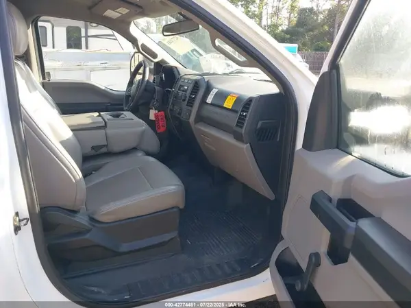 2019 FORD F250 IAAI lot 42774481 auction photo 5