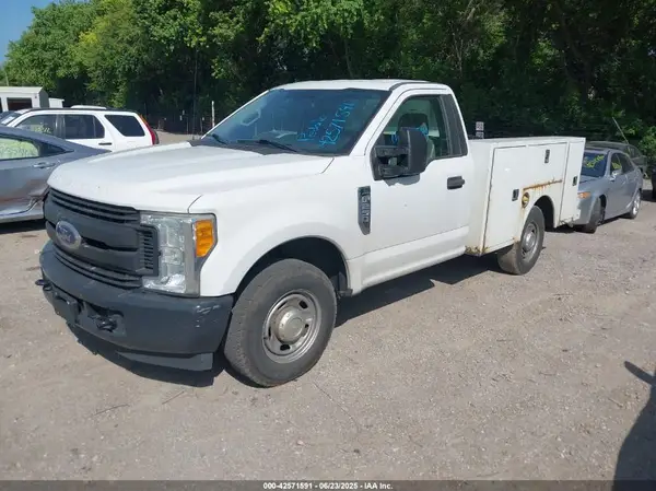 1FDBF2A62HEB75351 2017 FORD F250 - Image 2