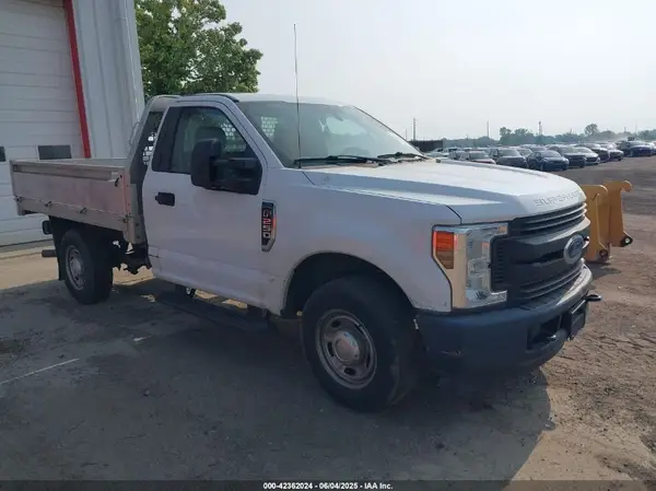 1FDBF2A62JEC21198 2018 FORD F250 - Image 1