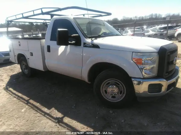 1FDBF2A63GED32223 2016 FORD F250 - Image 1