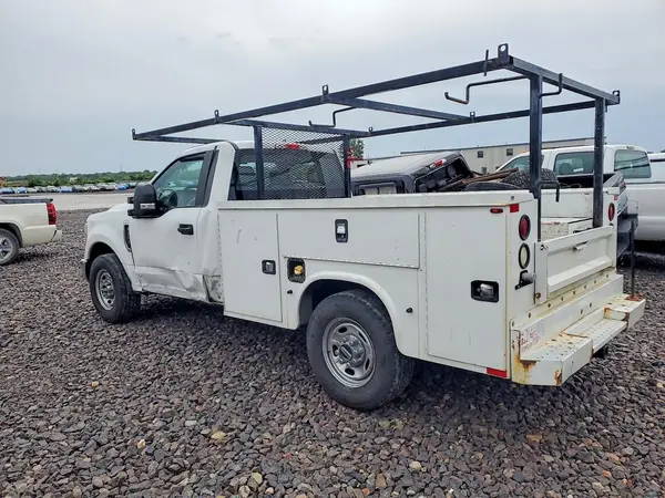 1FDBF2A64HEB15149 2017 FORD F250 - Image 2