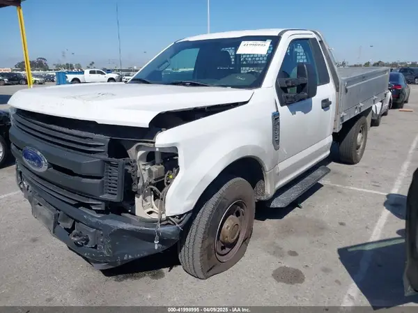 1FDBF2A64HED12435 2017 FORD F250 - Image 2