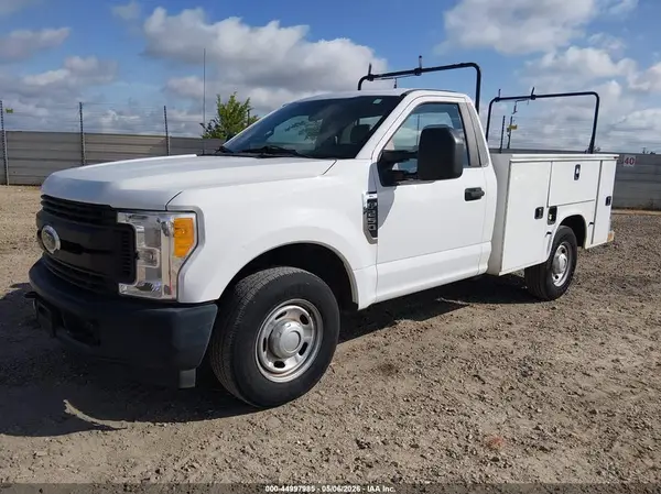 1FDBF2A64HED87961 2017 FORD F250 - Image 2