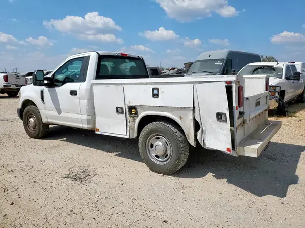 1FDBF2A64KEF80991 2019 FORD F250 - Image 2