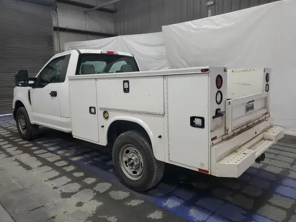 1FDBF2A65HEC87058 2017 FORD F250 - Image 2