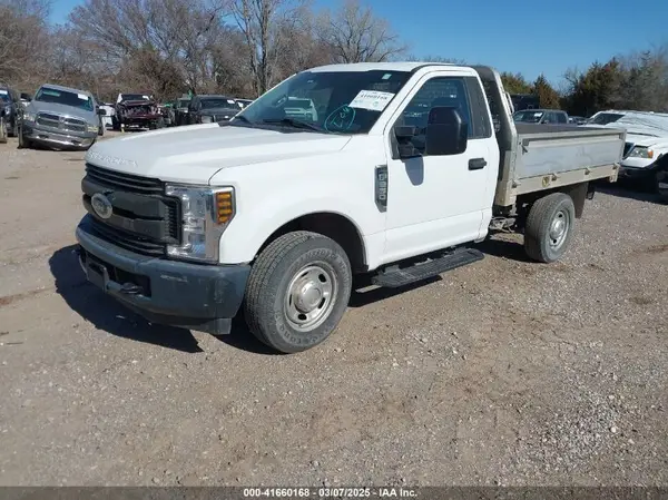 1FDBF2A65JEC48041 2018 FORD F250 - Image 2