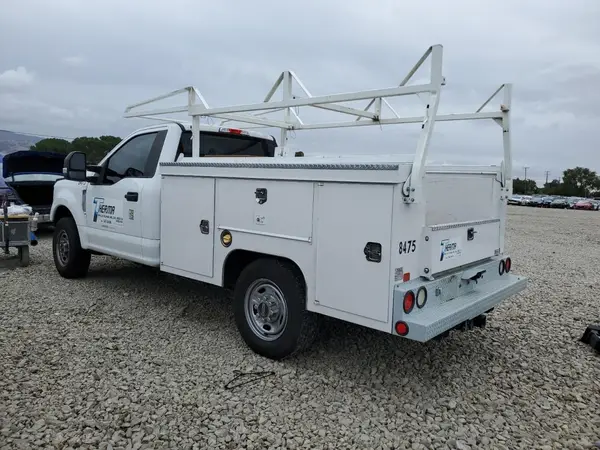 1FDBF2A65KEF85942 2019 FORD F250 - Image 2
