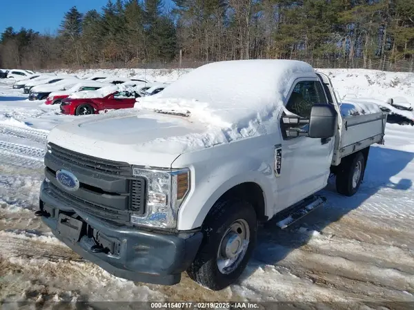 1FDBF2A66JEC26887 2018 FORD F250 - Image 1