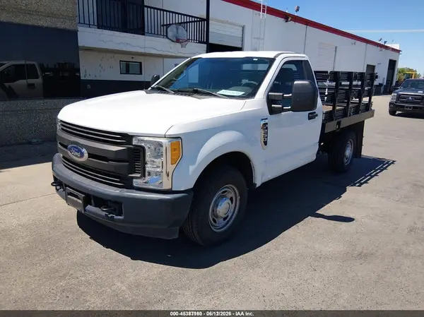 1FDBF2A67HEE28955 2017 FORD F250 - Image 2