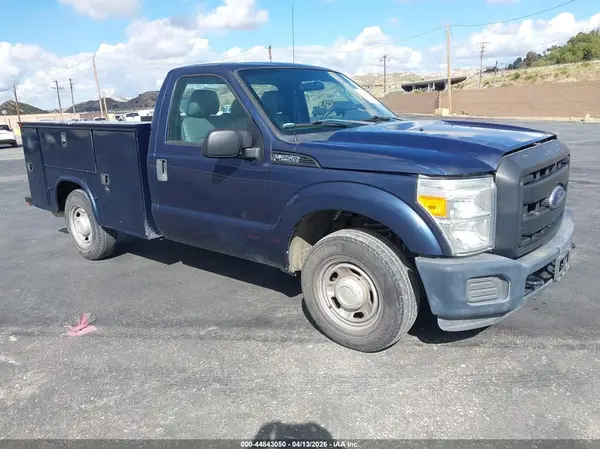 1FDBF2A68GEC87814 2016 FORD F250 - Image 1