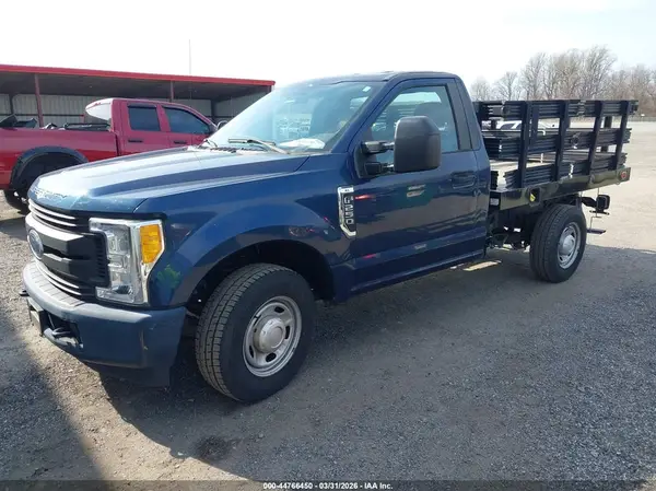 1FDBF2A68HEE28964 2017 FORD F250 - Image 2