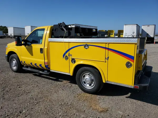 1FDBF2A69GEC06481 2016 FORD F250 - Image 2