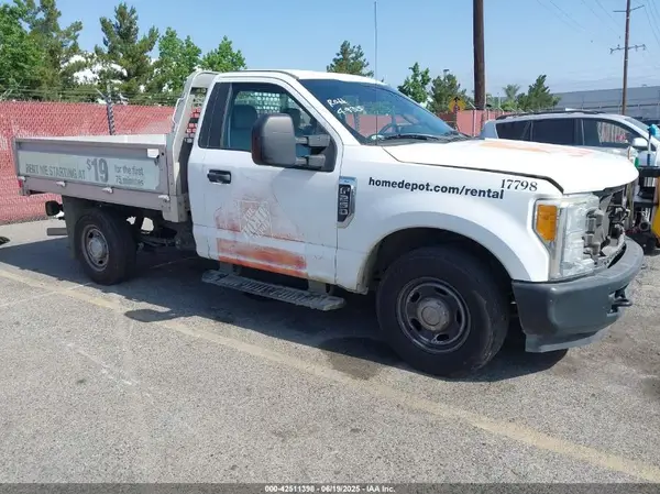 1FDBF2A69HEC86673 2017 FORD F250 - Image 1