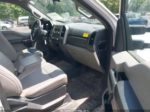 1FDBF2A69JEC26995 2018 FORD F250 - Image 1