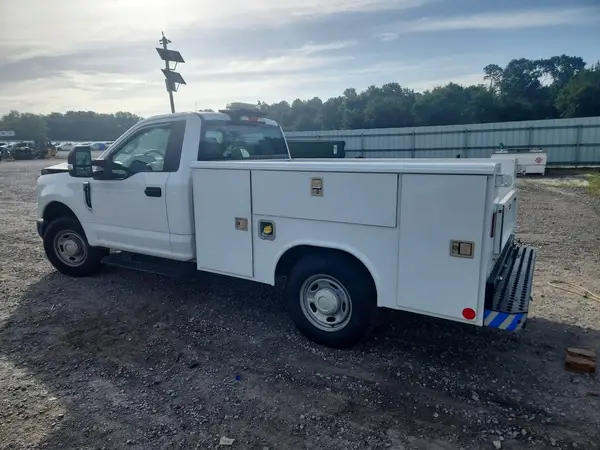 1FDBF2A6XHEE26861 2017 FORD F250 - Image 2