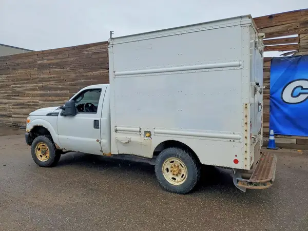 1FDBF2B61GED17640 2016 FORD F250 - Image 2
