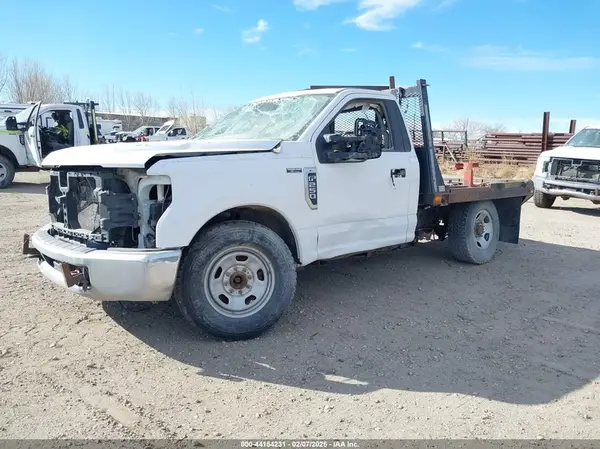 1FDBF2B65HEC90489 2017 FORD F250 - Image 2