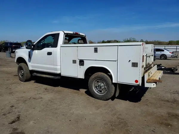 1FDBF2B66KED71847 2019 FORD F250 - Image 2