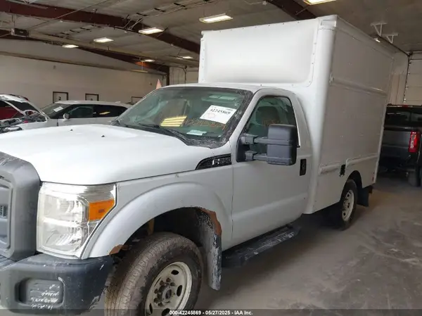 1FDBF2B6XGED17622 2016 FORD F250 - Image 2