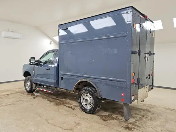 1FDBF2BA6REF24533 2024 FORD F250 - Image 2
