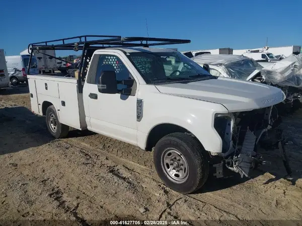 1FDBF3A65KED19570 2019 FORD F350 - Image 1