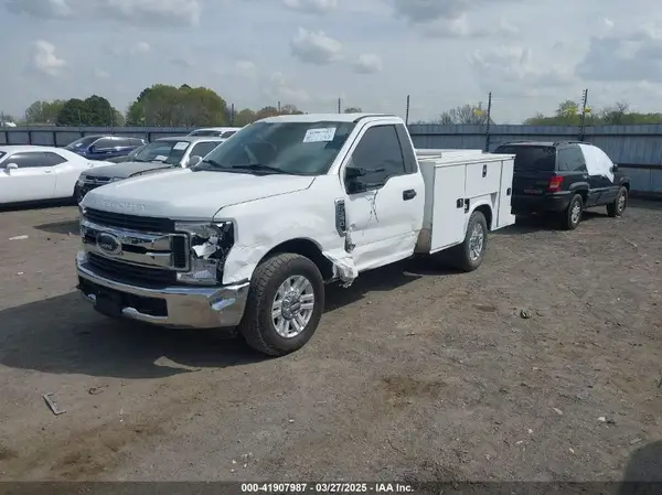 1FDBF3A67KEG49808 2019 FORD F350 - Image 2