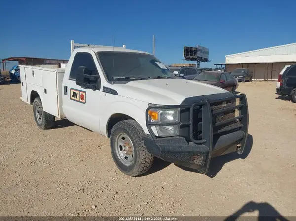 1FDBF3A6XGEB61962 2016 FORD F350 - Image 1
