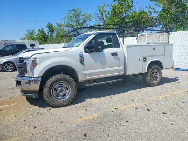 1FDBF3B60KED71834 2019 FORD F350 - Image 1