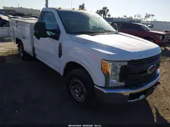 1FDBF3E60HEC15846 2017 FORD F350