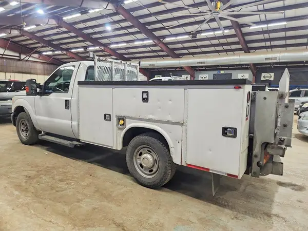1FDBF3E62GEC86772 2016 FORD F350 - Image 2