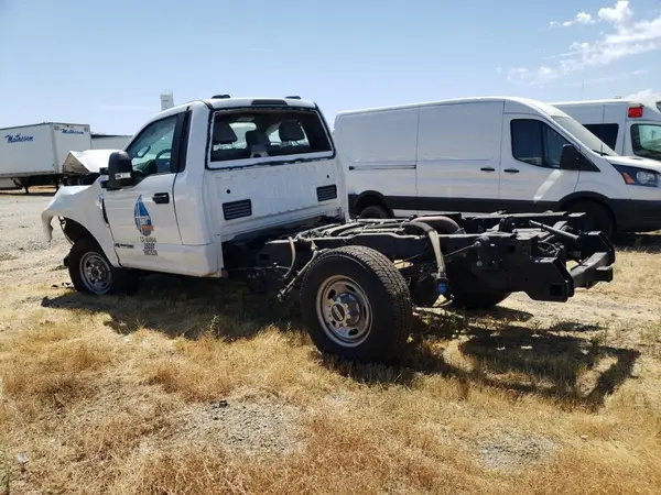 1FDRF3BT9NEE69768 2022 FORD F350 - Image 2