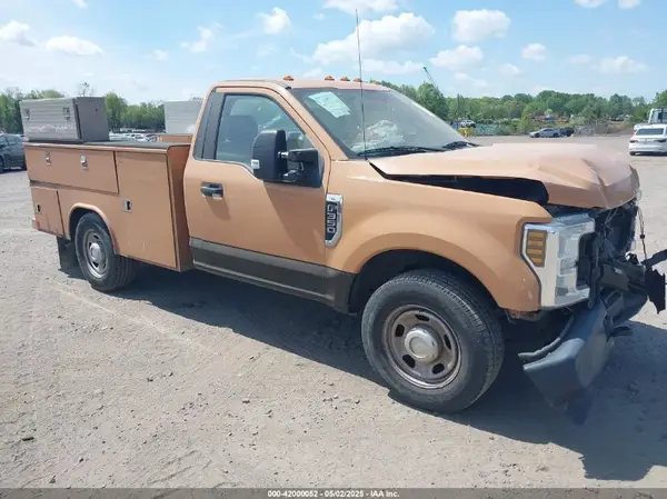 1FDRF3E60JEC83603 2018 FORD F350 - Image 1