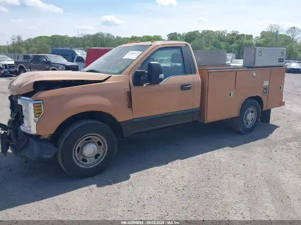 1FDRF3E60JEC83603 2018 FORD F350 - Image 2