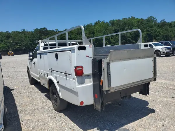 1FDRF3E6XJEC67716 2018 FORD F350 - Image 2