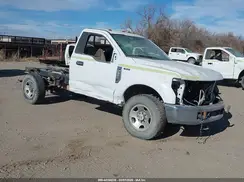 1FDRF3F61HDA04738 2017 FORD F350